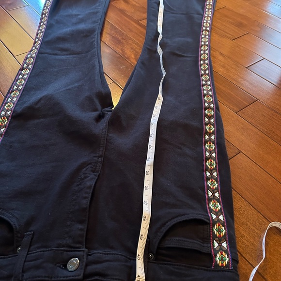 Jeans stretch 30 size💜💜💜 - Picture 10 of 16